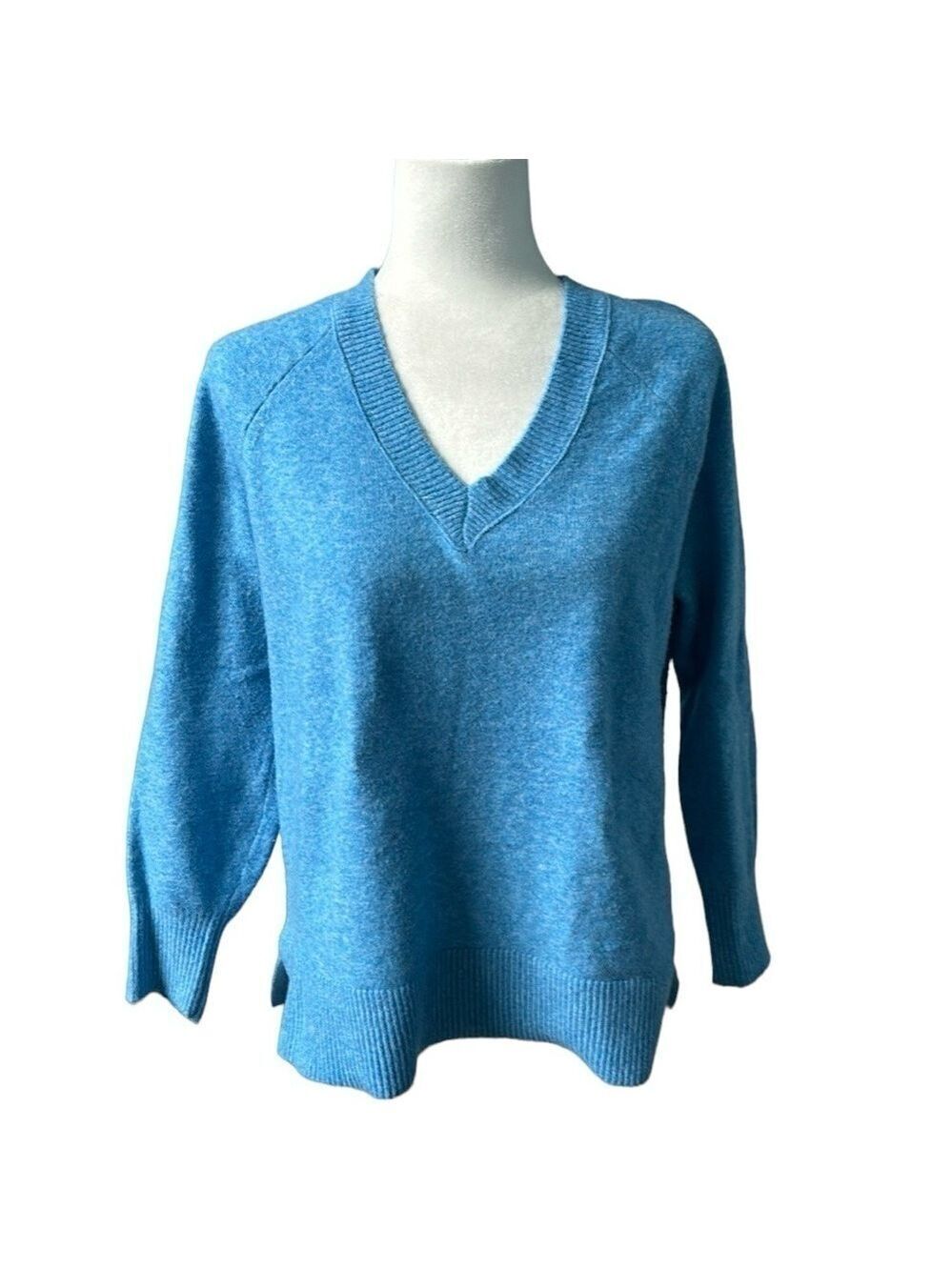 Loft Relaxed V-Neck Wool Blend Sweater Bright Blue Heather Petite Small
